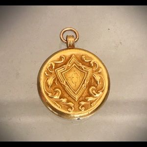 Gold Locket Pendant O Initial